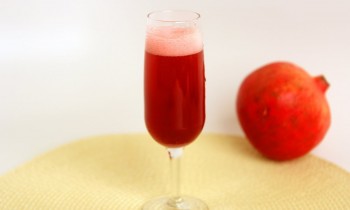 Pomegranate Bubbly New Year’s Drink! – Laura Vitale – Laura in the Kitchen Episode 518