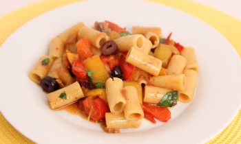 Rigatoni Peperonata Recipe – Laura Vitale – Laura in the Kitchen Episode 561